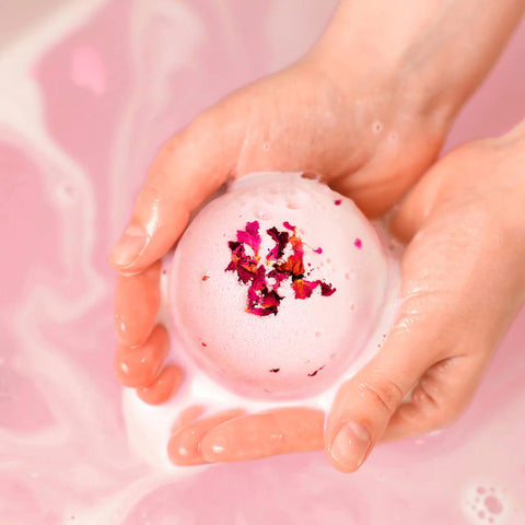 Bombe de bain «Pétales de rose» - Puremetics