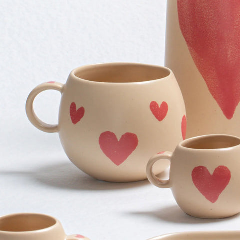 Steinzeug Tasse «Cozy Hearts - Limited Edition» 500ml - Egg Back Home
