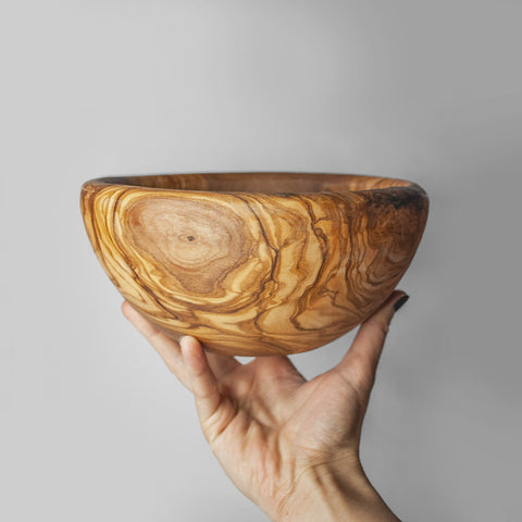 Olive wood bowl Ø 18.5cm - the sage