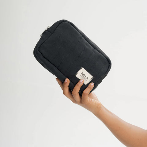 Padded toiletry bag "Paveen" small - MELA WEAR