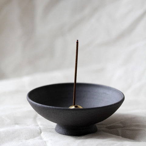 Terracotta incense bowl «Mineral Purple» - Ume Incense